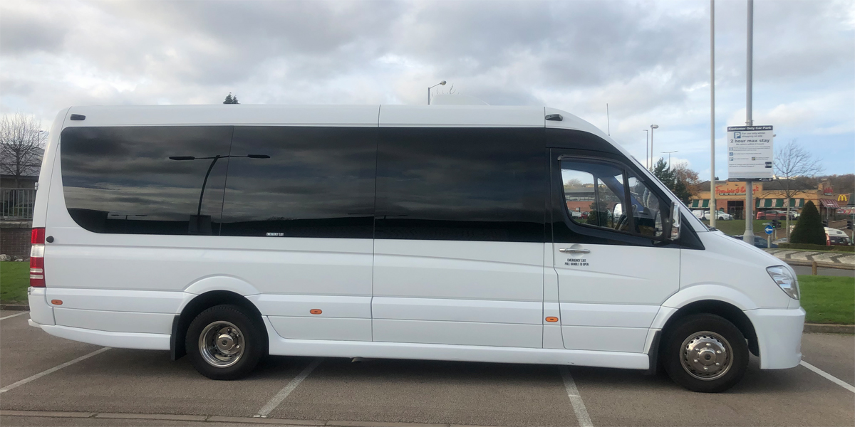 Luxury 16 seater minibus Hagley, Dudly